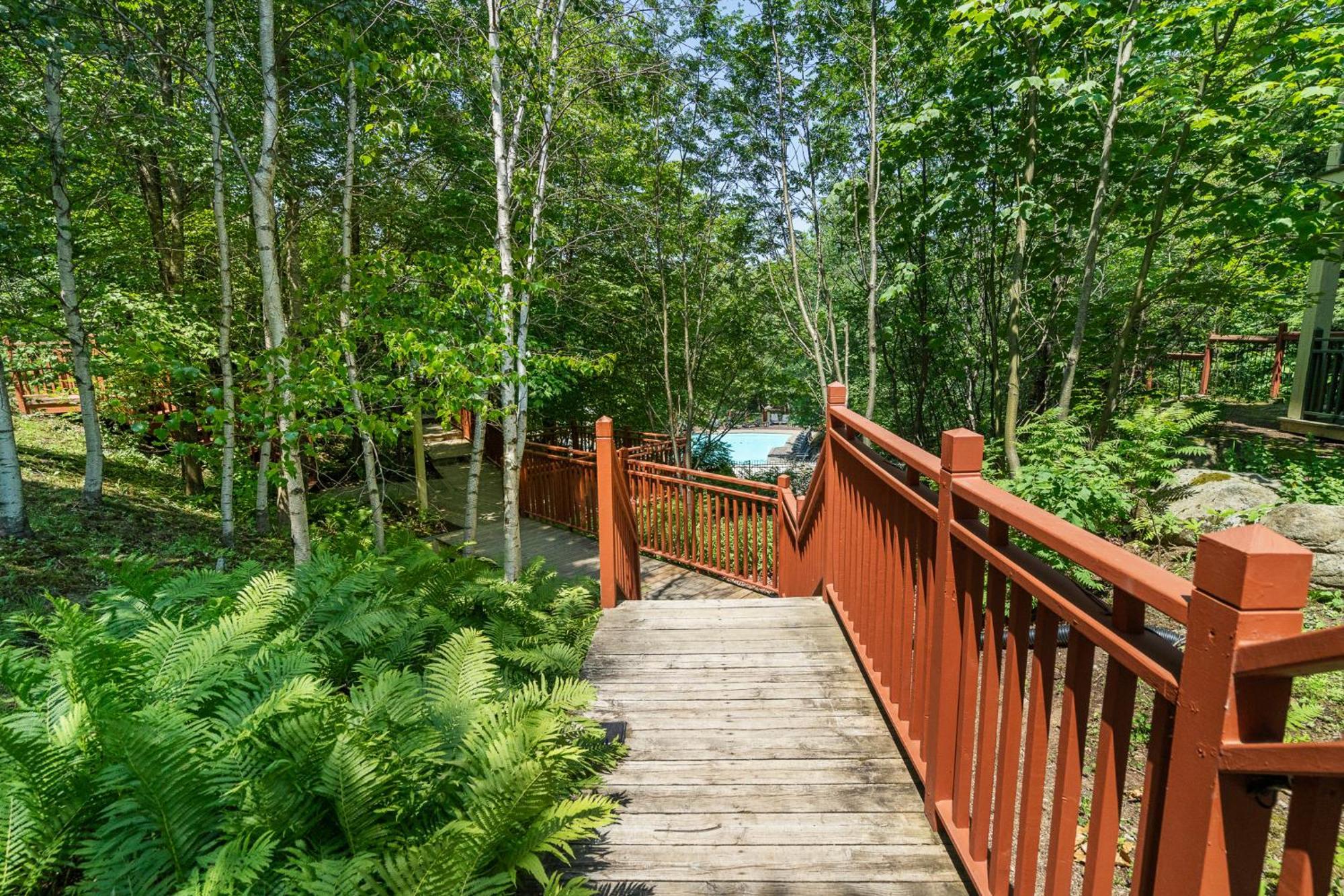 Les Eaux - 2Bdrs W Pool & Hot Tub Near Village Mont-Tremblant Exteriör bild